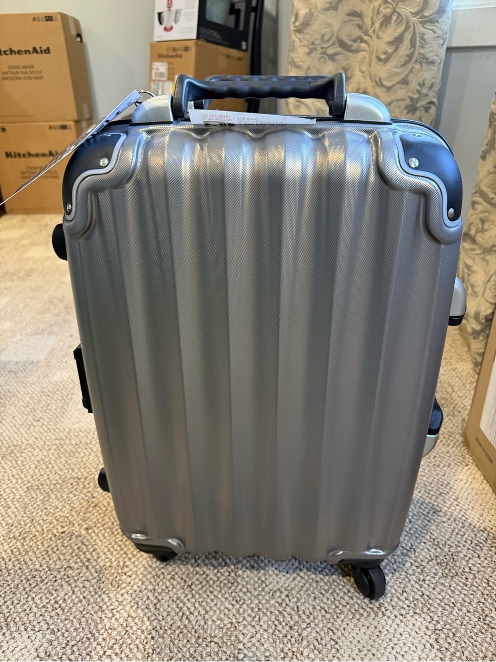 Silver Hardshell Carry-On Spinner Luggage - Unbranded